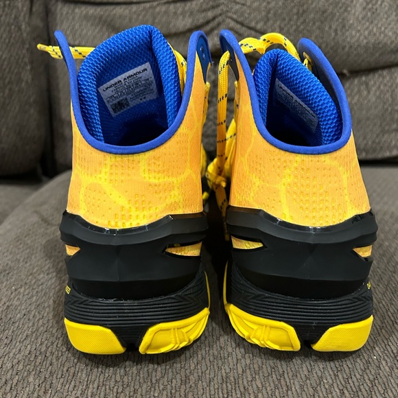 Under Armour Curry 2 Retro “Double Bang” Gold Taxi 3026281-700 Men's Size 7.5 - Picture 3 of 10